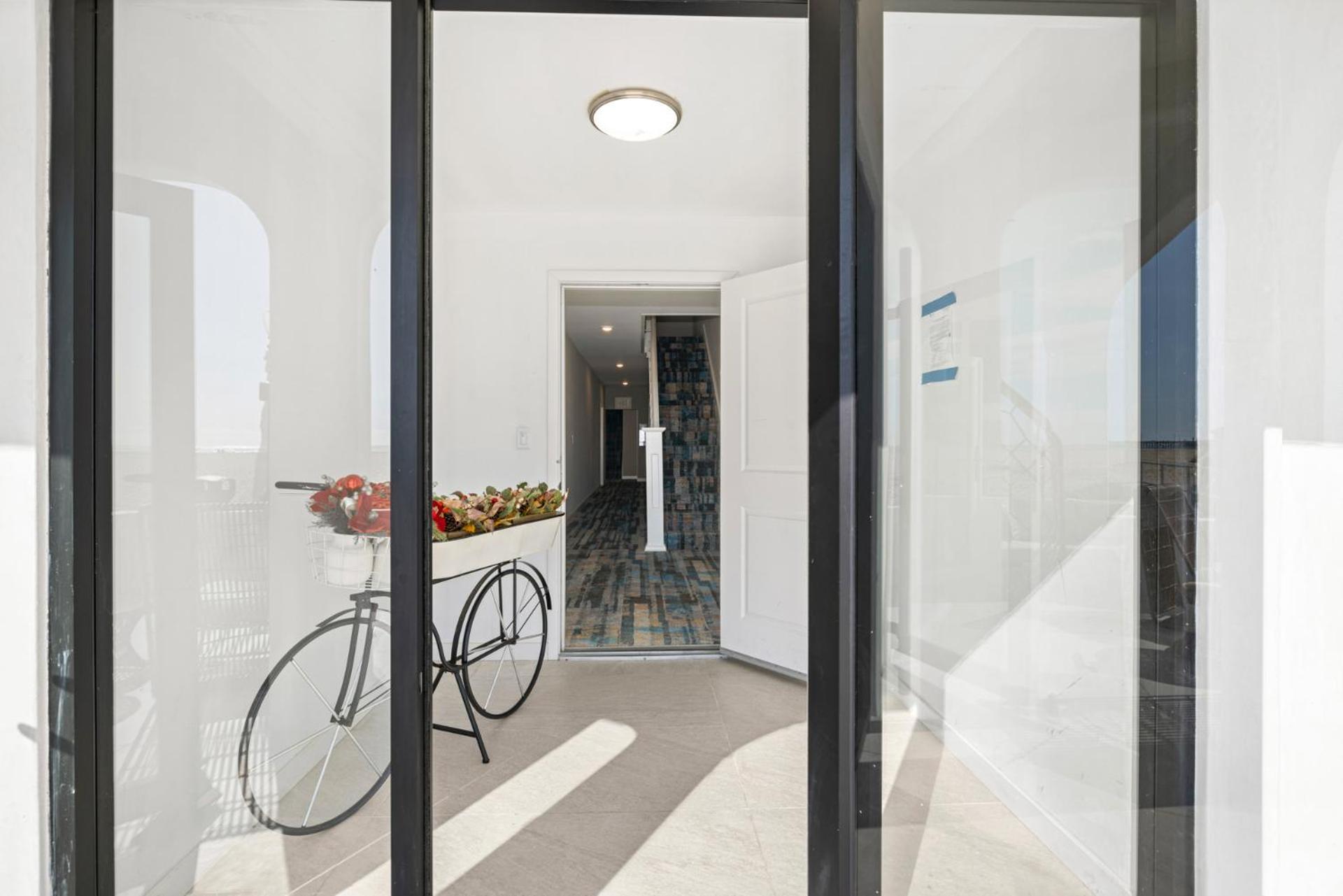 Appartamento 1628 West Oceanfront Oasis 8 Newport Beach Esterno foto